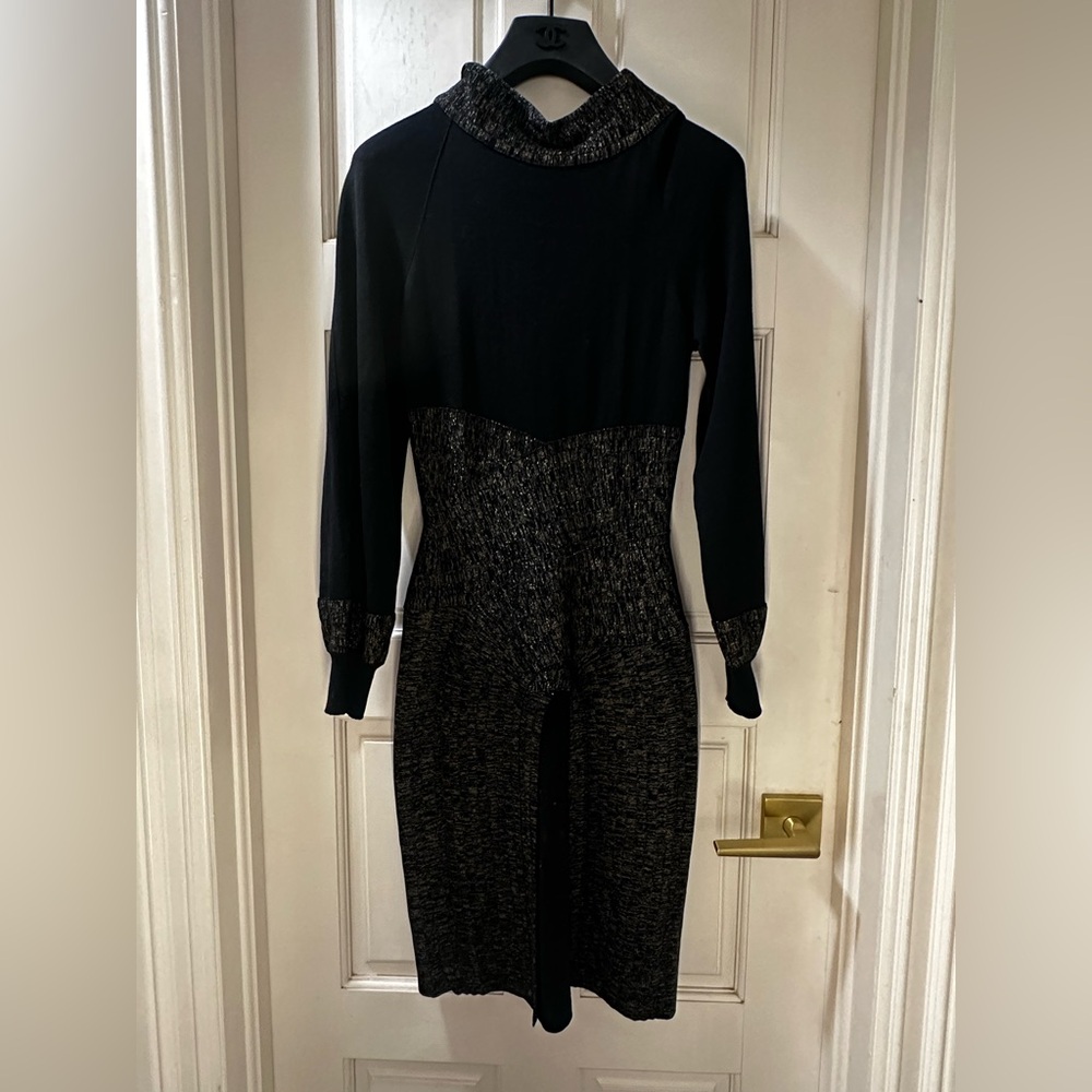 CHANEL Elegant Black and Gold dress